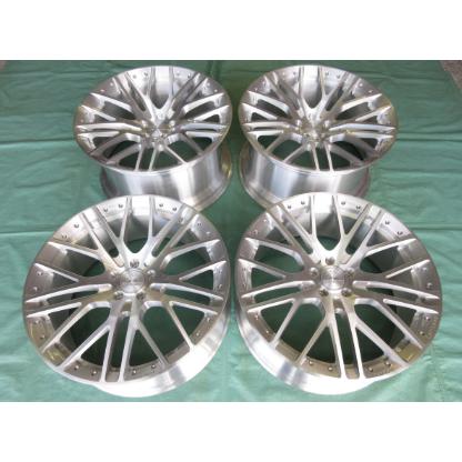 新品 Carlsson(カールソン)1/10X Ultralight(5H/112) ブラッシュド 21