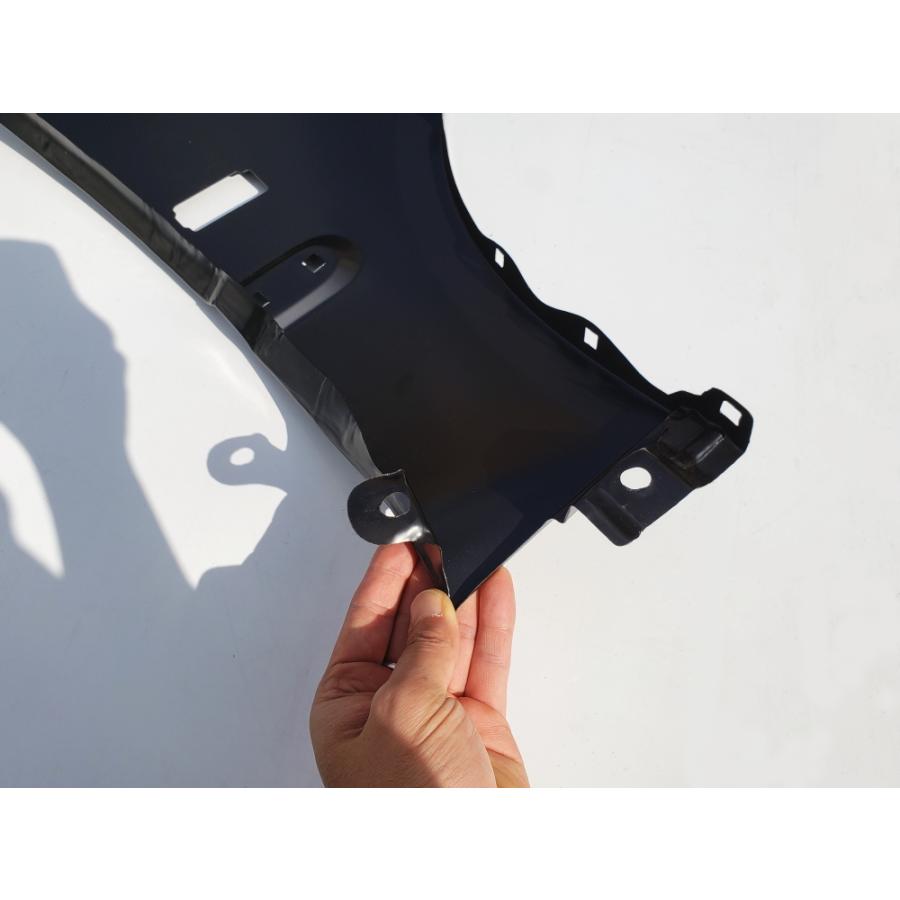 シビック EG EJ フロントフェンダー (左用) サイドマーカー用 穴 シビック EG EJ フロントフェンダー (左用) サイドマーカー用 穴