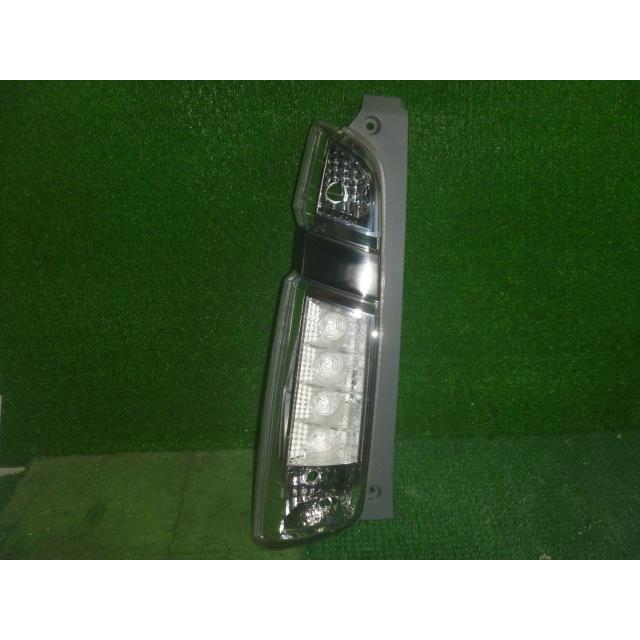 N-WGN N−WGN JH1/JH2 左テールランプ/ブレーキランプ 33550-T6G