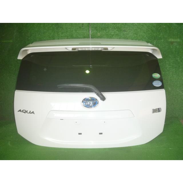 アクア TOYOTA AQUA/アクア DAA-NHP10 バックドア/リヤゲート 
