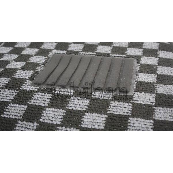 フロアマット チェック 黒 灰 2点セット ワゴンR MH 21,22S :newparts-0239:Auto Parts Success - 通販 - Yahoo!ショッピング フロアマット チェック 黒 灰 2点セット ワゴンR MH 21,22S :newparts-0239:Auto Parts Success - 通販 - Yahoo!ショッピング