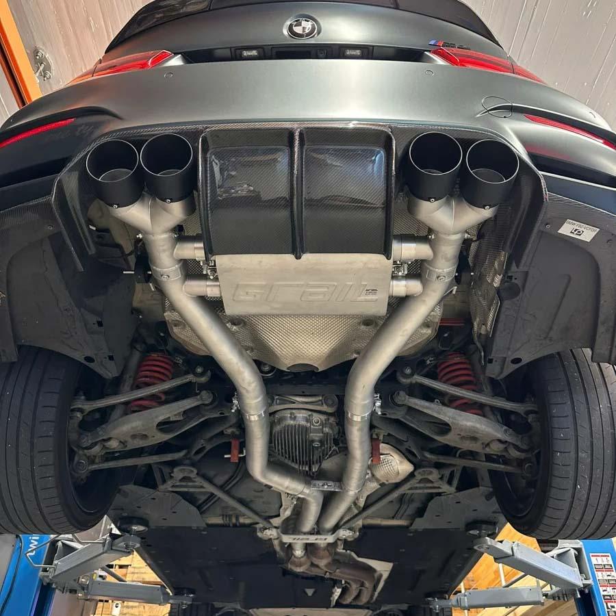 BMW M3(F80)／M4(F82) ECE認証 可変バルブマフラー(テールパイプ無し