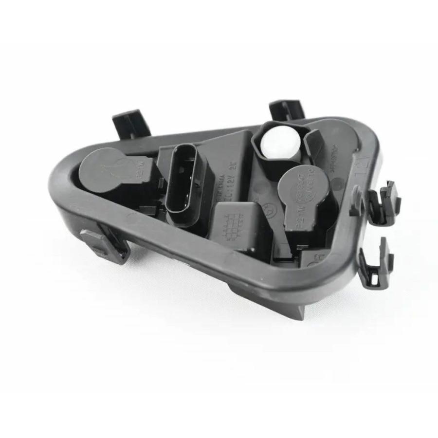 BMW純正】テールランプバルブソケット 右フェンダー 320i/328i(F31)等