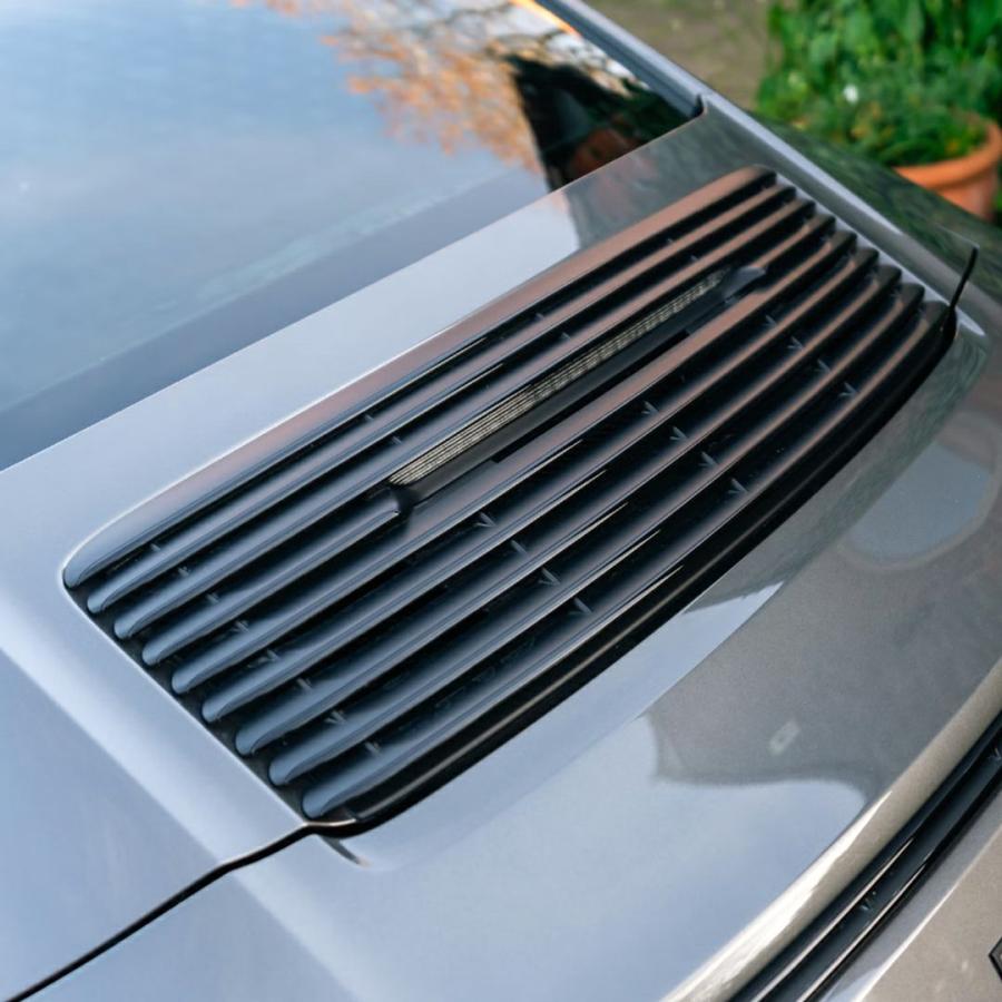 ポルシェ純正】ポルシェ 991 カレラ／GTS リア ベンチレーション