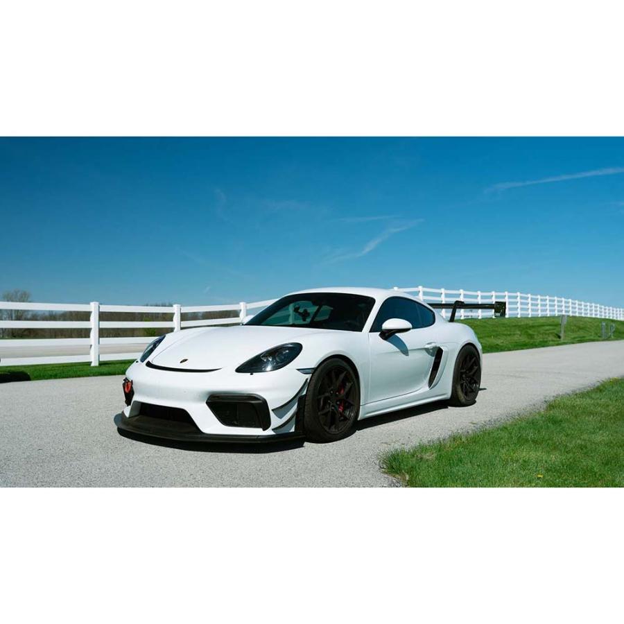 ポルシェ 718ケイマンGT4 グロスカーボン・ダイブプレーンキット【VERUS】の画像