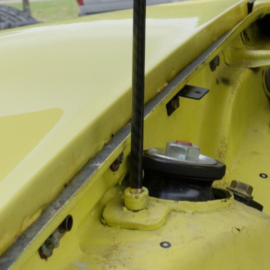 ポルシェ 911／930 RSスタイル・ライトウェイトフードプロップ