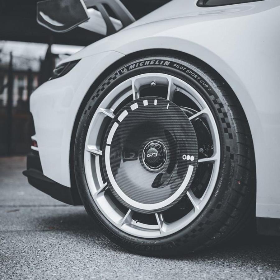 ポルシェ 992GT3 ホイール・エアロディスク(グロスカーボン)【Fabspeed