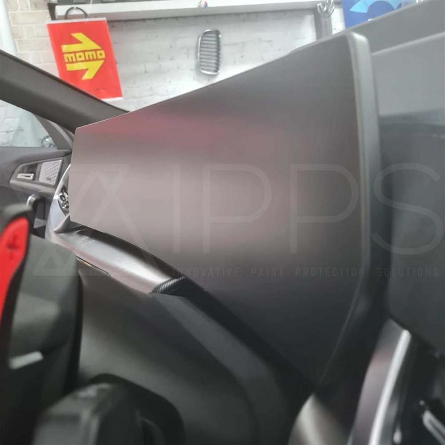 ナビゲーター  アイシービーエム コンパクトジップ ウォレット M | ブラック エンボス加工