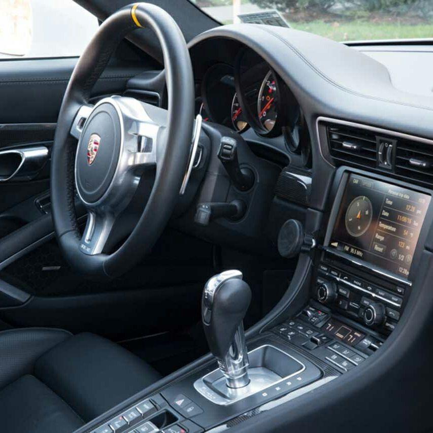 ポルシェ 991/ボクスター/ケイマン専用 マグネットスマホホルダー