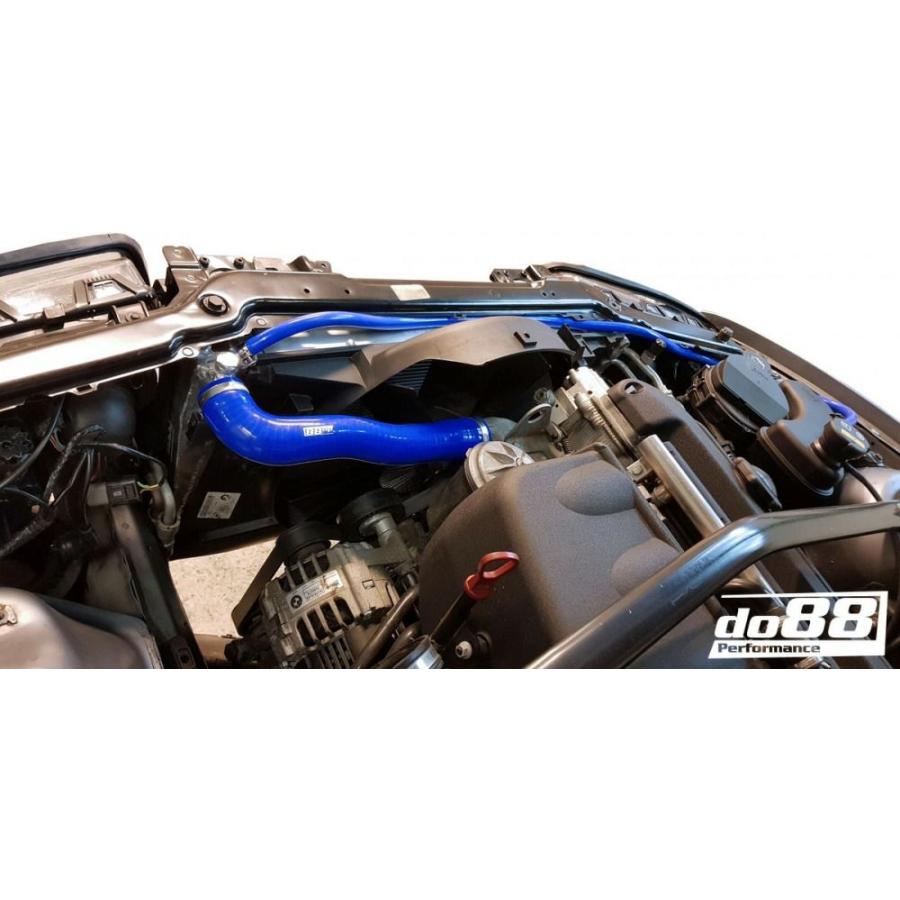 BMW M3(E46) アルミニウムラジエーター(レッドホース)【do88】