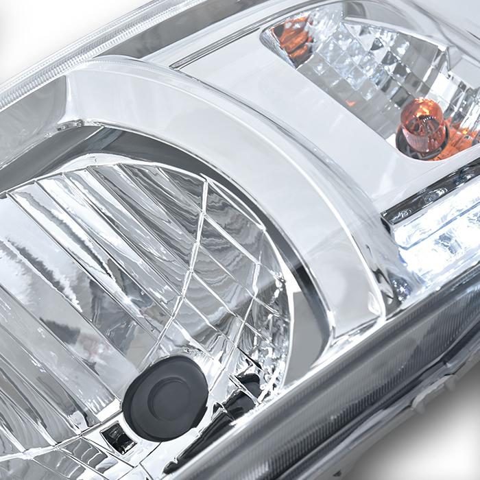 トヨタ 200系 ハイエース 1型 2型 ホワイト LED ライン 付き トヨタ 200系 ハイエース 1型 2型 ホワイト LED ライン 付き