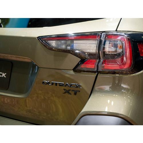 USスバル 純正品 SUBARU アウトバック 2020年式 XT エンブレム ブラック｜autoproz-usa｜04