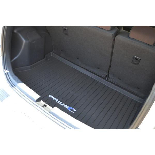 アクア USトヨタ 純正品 TOYOTA 10系 2011-2021年 北米名 PriusC ロゴ
