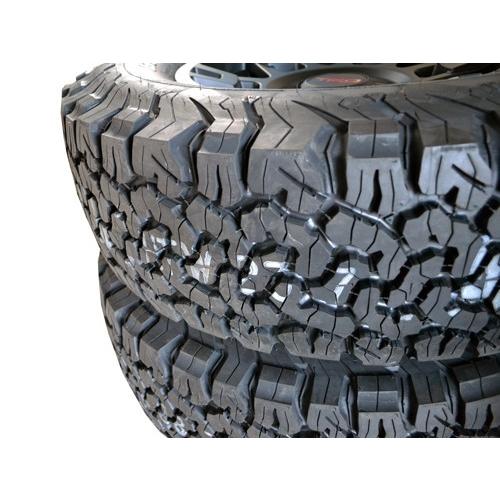 TRDホイールUSトヨタ BFGoodrich KO2 プラド　ブラックナット付 楽天市場】USトヨタ 純正品 TRD 17インチホイール マット