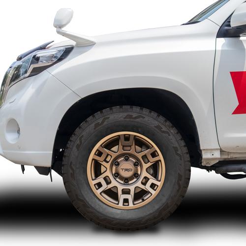 美品　US TRD 17インチ 139.7 6H FJ ランクル　プラド USトヨタ純正 TRD 17インチホイール グロスガンメタル 4本セット