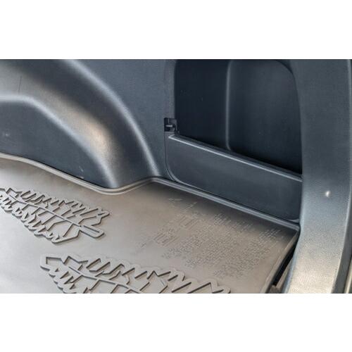 RAV4 純正ラゲッジマット　リアシート部セット USトヨタ純正 リア カーゴマット ラゲッジマット トランクマット