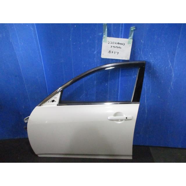 スカイライン（日産） スカイライン DBA-V36 左フロントドア