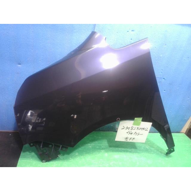 ヴォクシー DBA-ZRR70G 左フェンダー カラー/ 9AF 53802-28190 435376