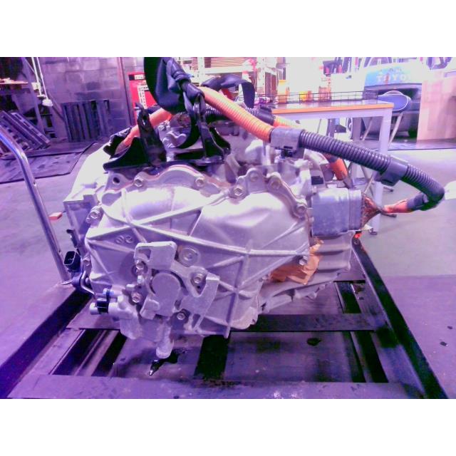 プリウス DAA-ZVW30 オートマチックミッションASSY 070 30900