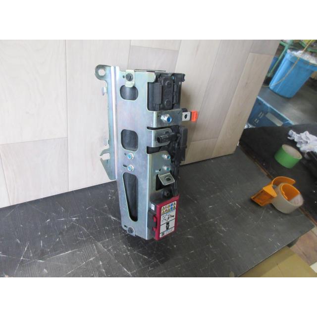 マツダ 純正 アクセラディーゼル キャパシタ マツダ アクセラ BM2FS キャパシタ・コンバーター☆7069