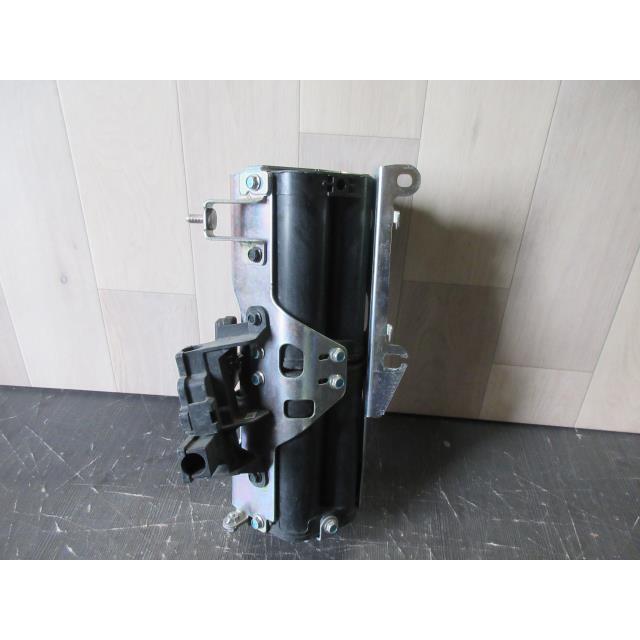 マツダ 純正 アクセラディーゼル キャパシタ アクセラ LDA-BM2FS キャパシタ G46L-67-ZC0A 440615 : オート