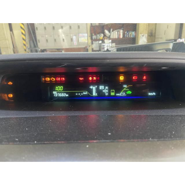 プリウスα DAA-ZVW41W スピードメーター 070 83809-47011 441691