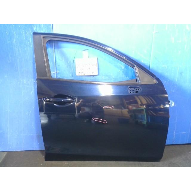 デミオ LDA-DJ5FS 右フロントドア カラー/ 42M D0Y0-58-02XF 445702