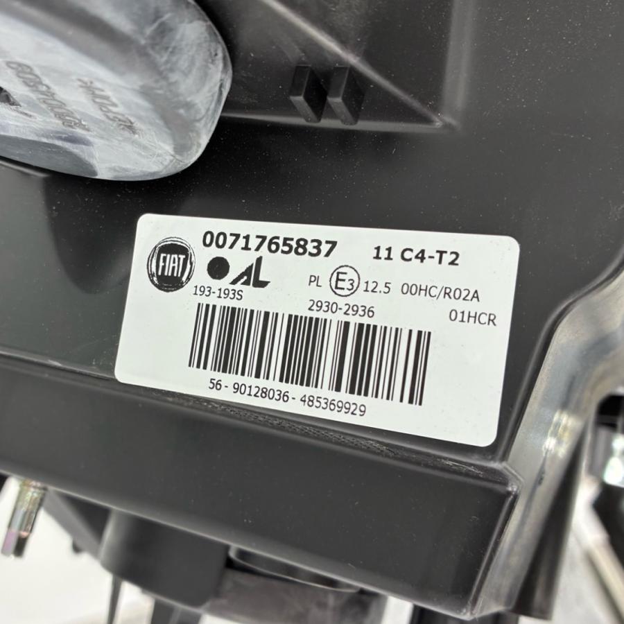 FIAT（フィアット） FIAT PANDA CROSS 純正 ヘッドライト 左右 パンダ