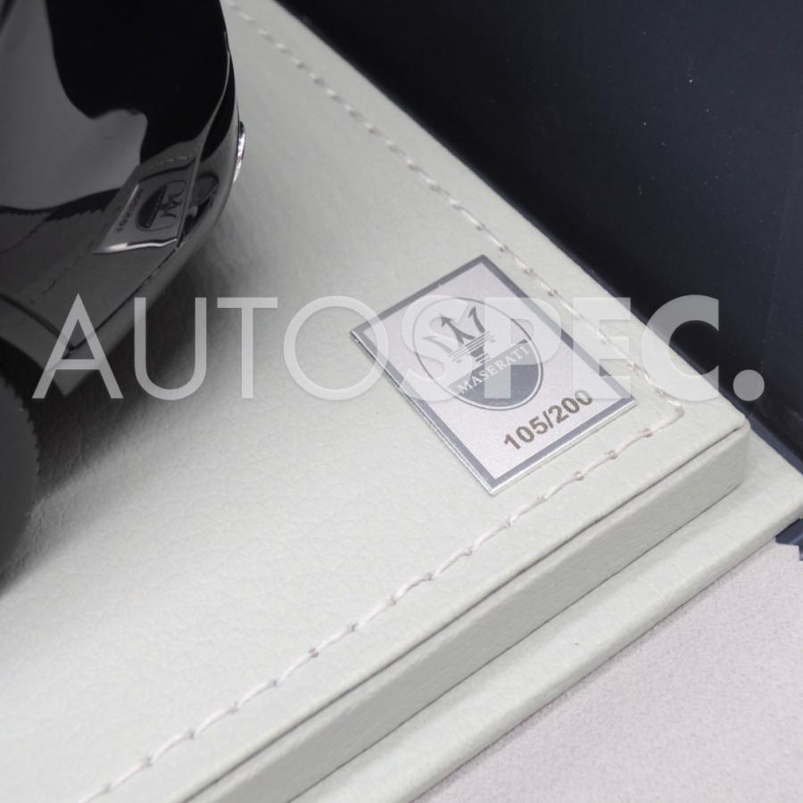B.B.R MASERATI Levante 純正 ミニカー 1/18 黒 赤 ブラック B.B.R MASERATI Levante 純正 ミニカー 1/18 黒 赤 ブラック