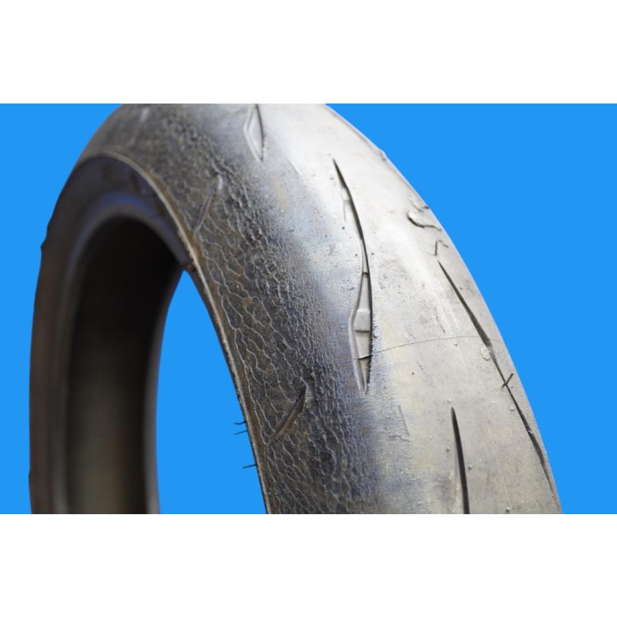 ブリヂストン バトラックスRACING R11 F○120/70R17○2023年製！手渡し