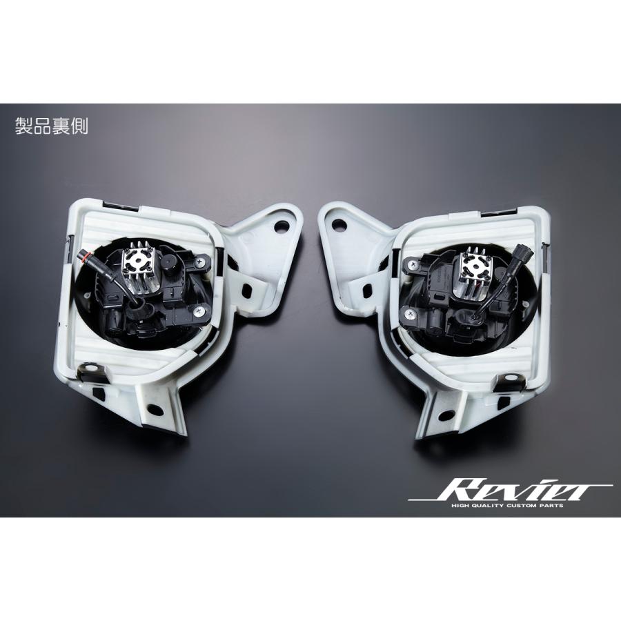 ライツ 200ハイエース 4型以降 マルチカラーチェンジフォグランプ ハイパワーLED 6000K/4500K/3000K 切り替え べセルカラー クロームメッキの画像