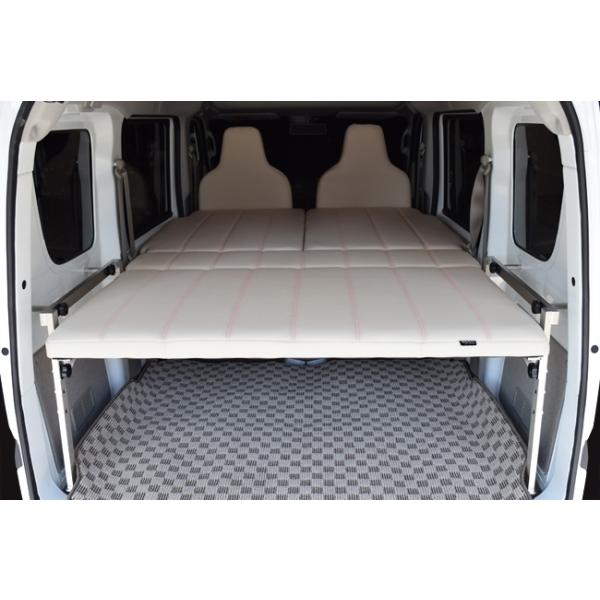 エブリイワゴン DA17W ALLURE マルチベッドキット FULL KIT ブラウン/ブラウン JET INOUE(ジェットイノウエ) センターテーブル 17スーパーグレート 黒木目， 595509