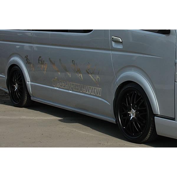 送料無料 ハイエース 200系 1/2型 ワイドボディ ワークスフェンダー FRP製