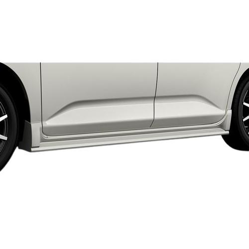 トヨタ ルーミー TRD 右サイドスカート 当社塗装品 TRD ティーアールディー ルーミー サイドスカート 助手席側