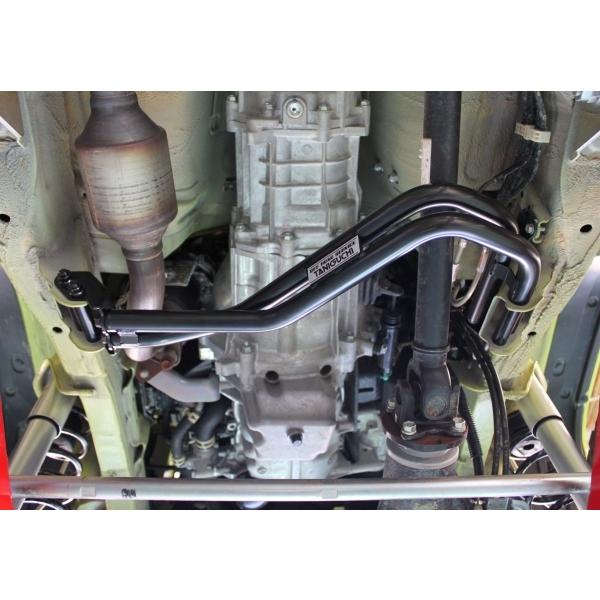 オフロードサービスタニグチ ジムニーシエラ JB74 SOLVEクロスメンバー