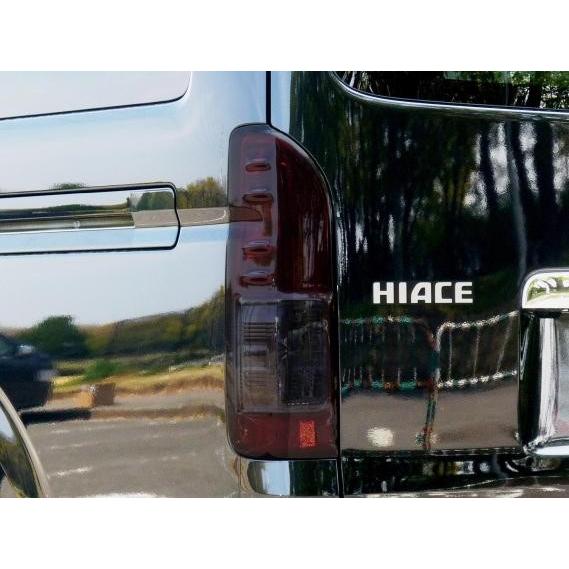 ワールドコーポレーション ハイエース 200系 4-8型 フィン付き純正