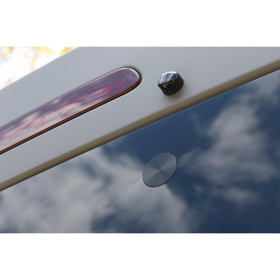 ユーアイビークル ハイエース 200系 リアワイパーホールカバー 6型用