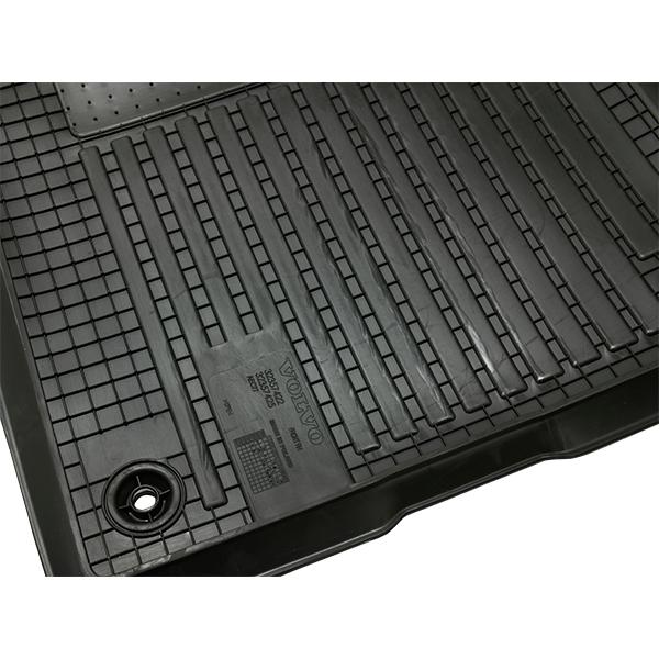 ボルボ（VOLVO） 純正 XC60 2018以降 オールウェザー フロアマット