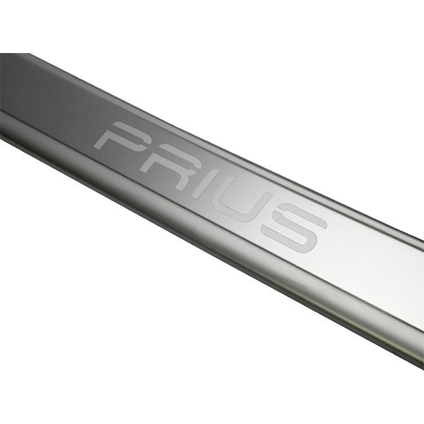 トヨタ UK 純正 リアバンパープロテクションプレート プリウス 50系