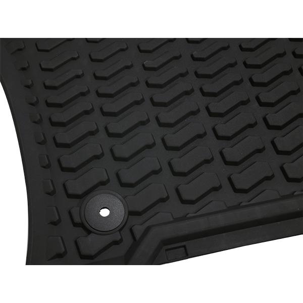 Audi（アウディ） 純正 Q3 F3系 ラバー フロアマット オールウェザー