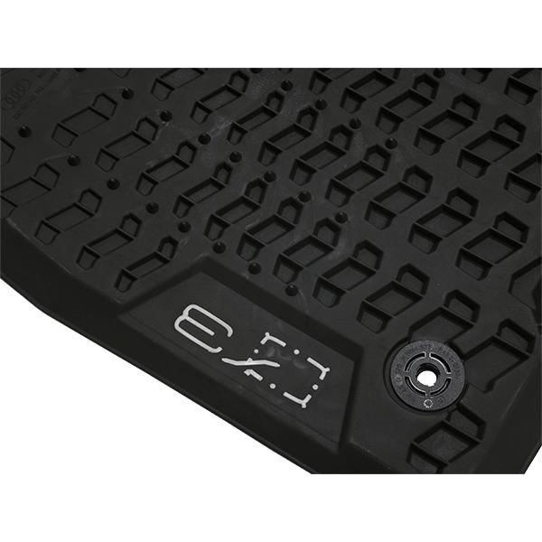 Audi（アウディ） 純正 Q3 F3系 ラバー フロアマット オールウェザー