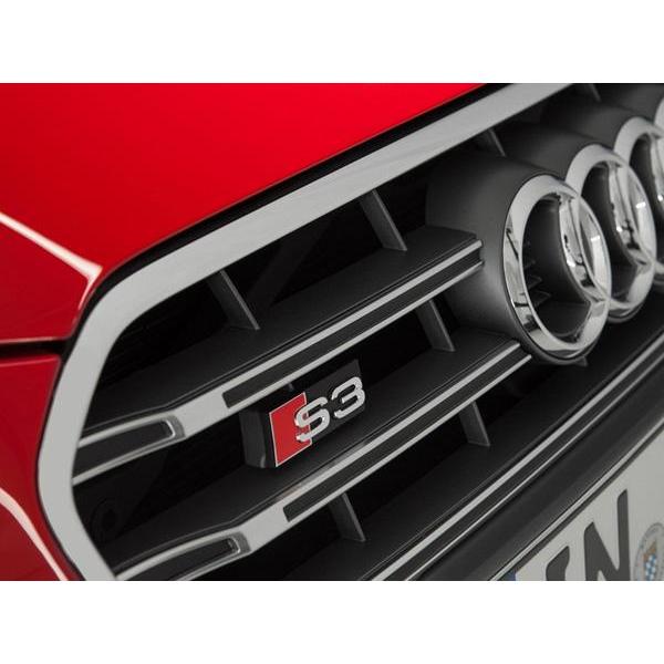 Audi（アウディ） 純正 A3 スポーツバック 8V S3 8P フロント