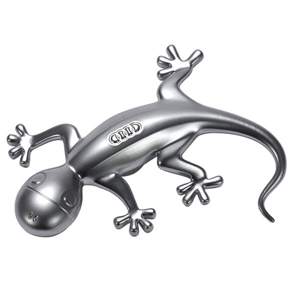 Audi アウディ100GL 金属製トレイ　ヴィンテージ Audi アウディ100GL 金属製トレイ ヴィンテージ