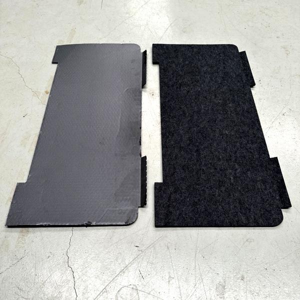 【値下げ中】スカイライン　R32 トランク内装一式 値下げ中】スカイライン R32 トランク内装一式 GARAGE-R