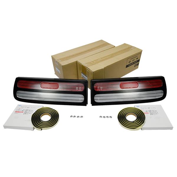 VAMOS❗❗後期テール❗❗後期仕様にも❗❗ 日産（NISSAN） 純正 テールライト フェアレディZ 300ZX Z32 6型 6期