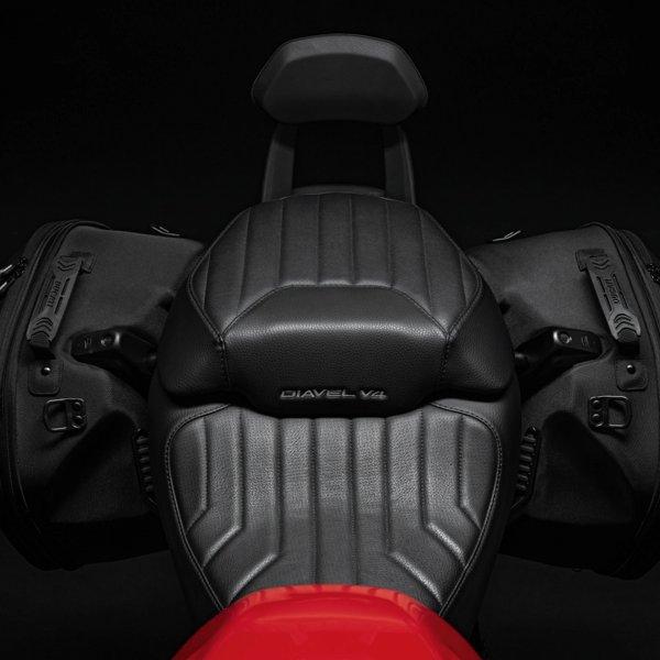 DUCATI（ドゥカティ） 純正 プレミアムライダーシート ディアベル V4
