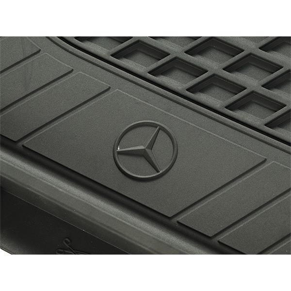 未使用品　w447 BR447 v220d 純正フロアマット一式 Mercedes-Benz（メルセデス・ベンツ） 純正 Vクラス W447 オール