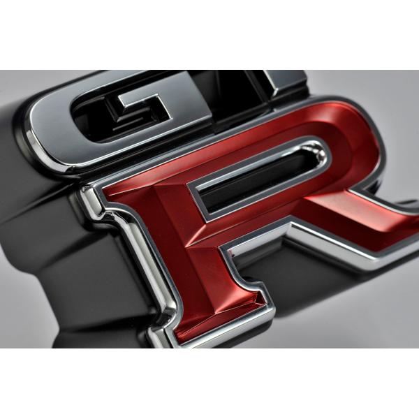 日産（NISSAN） 純正 フロント グリルエンブレム スカイライン R34 GT