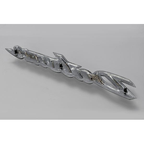 日産スカイライン輸出用240KGTエンブレム【当時物】純正未使用品