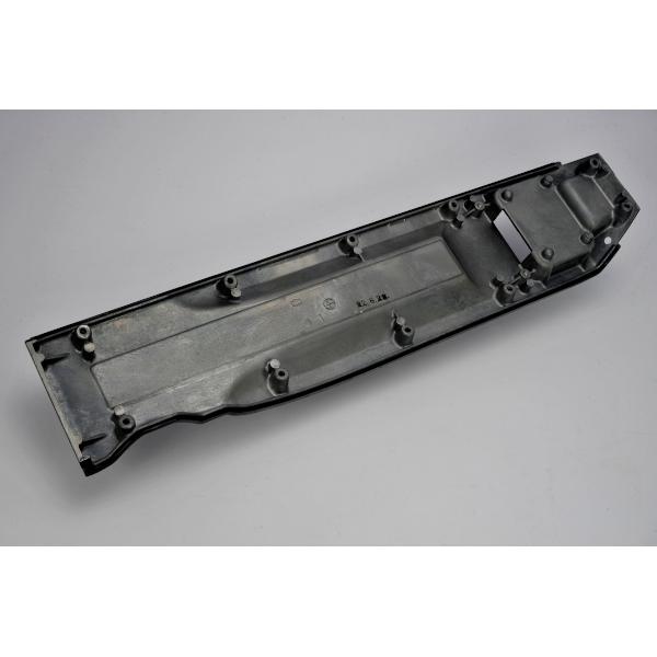 日産 純正 スカイライン エンジンカバー R32 R33 GTR BNR32